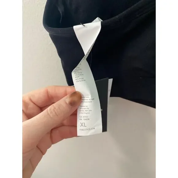 NWT Fabletics Built In Bra Compression Sports Bra Black XL High Impact - Picture 3 of 3